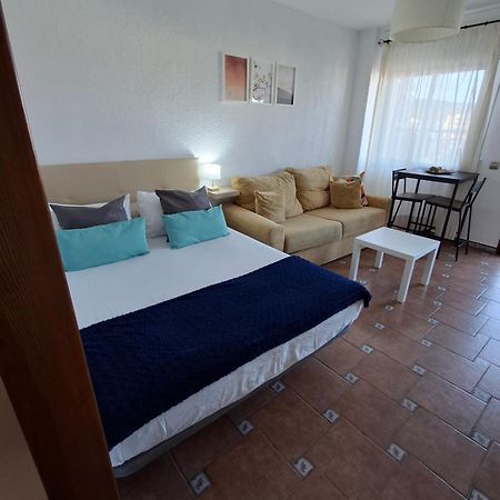 Apartamento Sonia Apartment Torremolinos Bagian luar foto