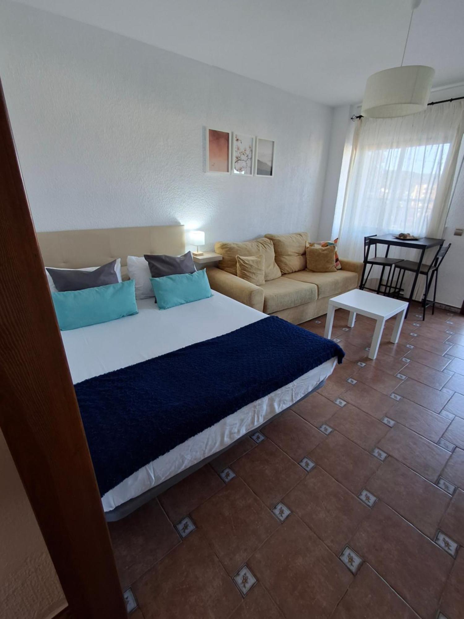 Apartamento Sonia Apartment Torremolinos Bagian luar foto